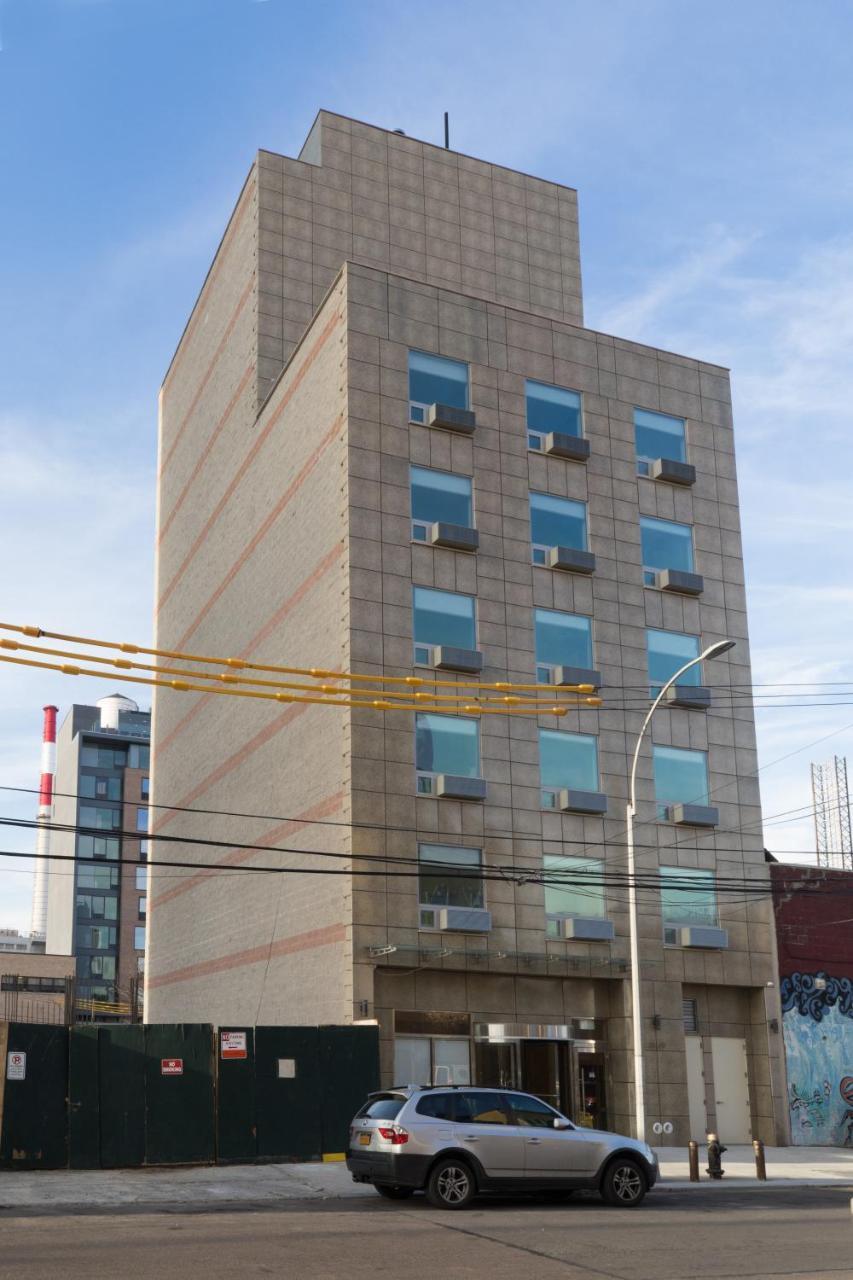 Mayfair Inn And Suites Nueva York Exterior foto